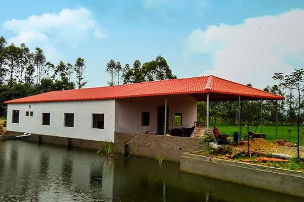 樹脂瓦抗風(fēng)性能強(qiáng)，安心屋頂保家園