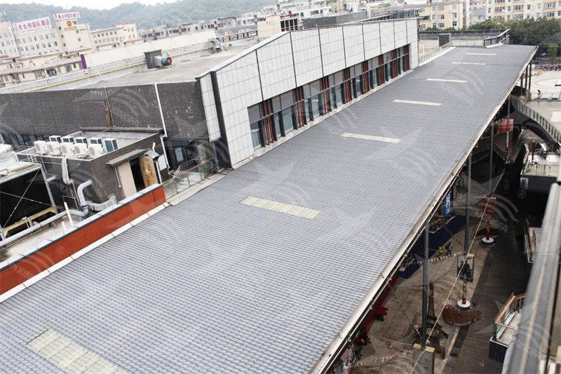 蓋工業(yè)廠房必看！彩鋼瓦vs.樹脂瓦，哪個(gè)更耐用？